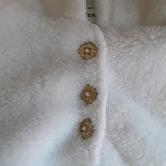 White pullover - Picture 3 of 5